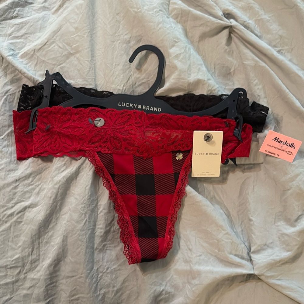 Lucky Brand underwear Black Red Plaid 2 Pack Lace Thong Set Size small NWT